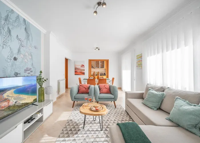 Ocean Getaway - Private Parking In The Center Of アパート *